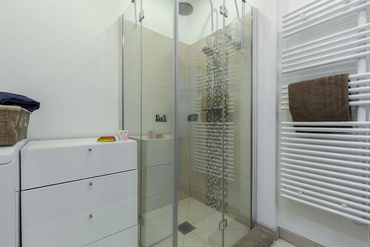 Homestay Chambre Nice Centre - Terrasse Privee - Espaces Communs Partages